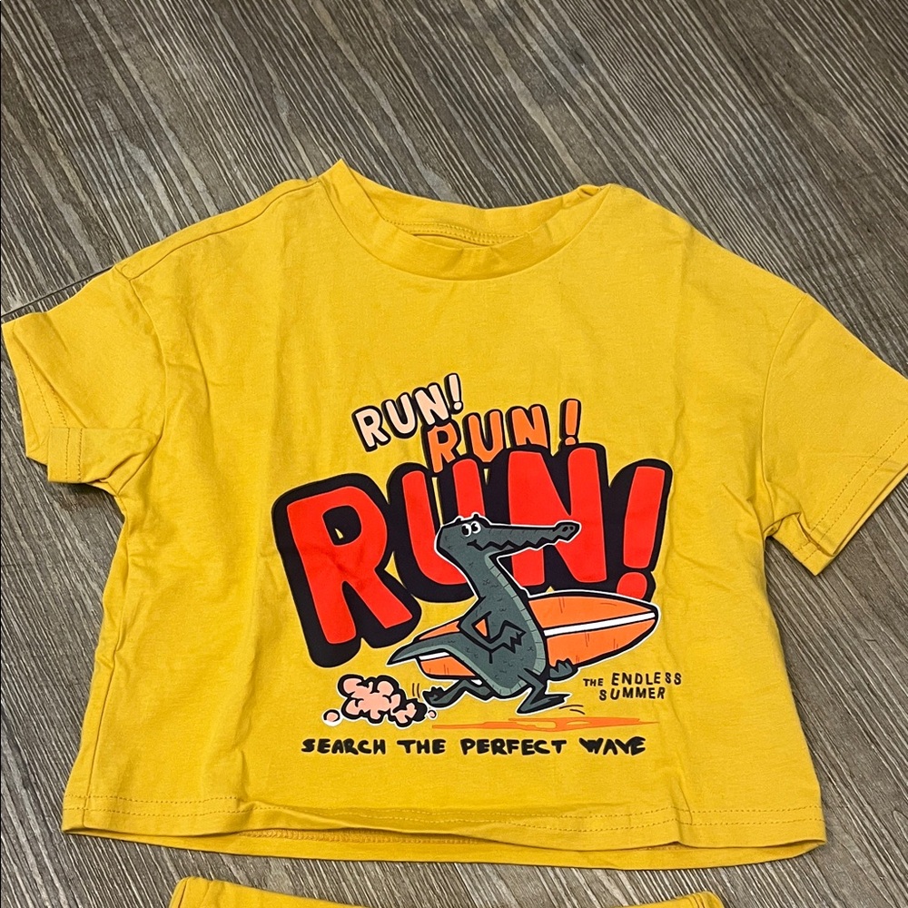 Gorboig Boy’s 2 piece Graphic T-Shirt and Shorts Set with pockets Size 5Y - Picture 2 of 7